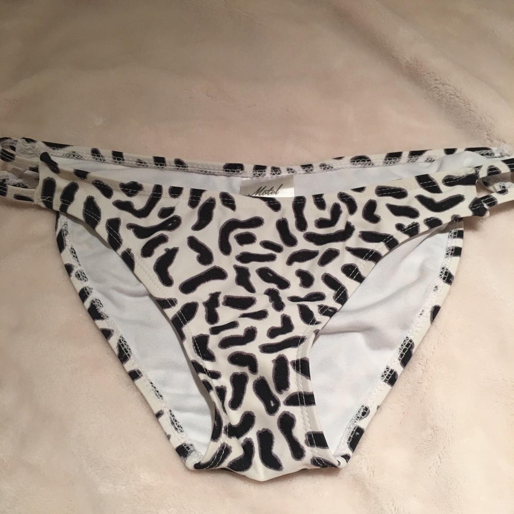 nasty gal bikini bottoms